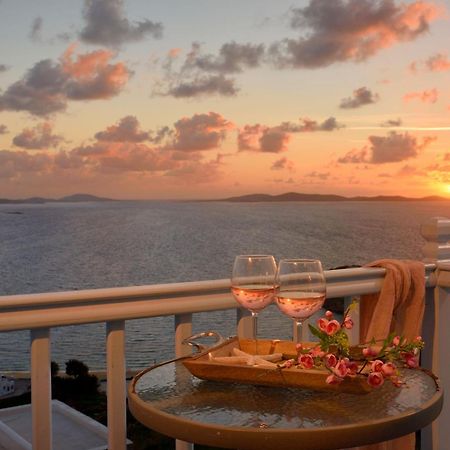 Amelie Suites Mykonos Agios Stefanos  Exterior photo
