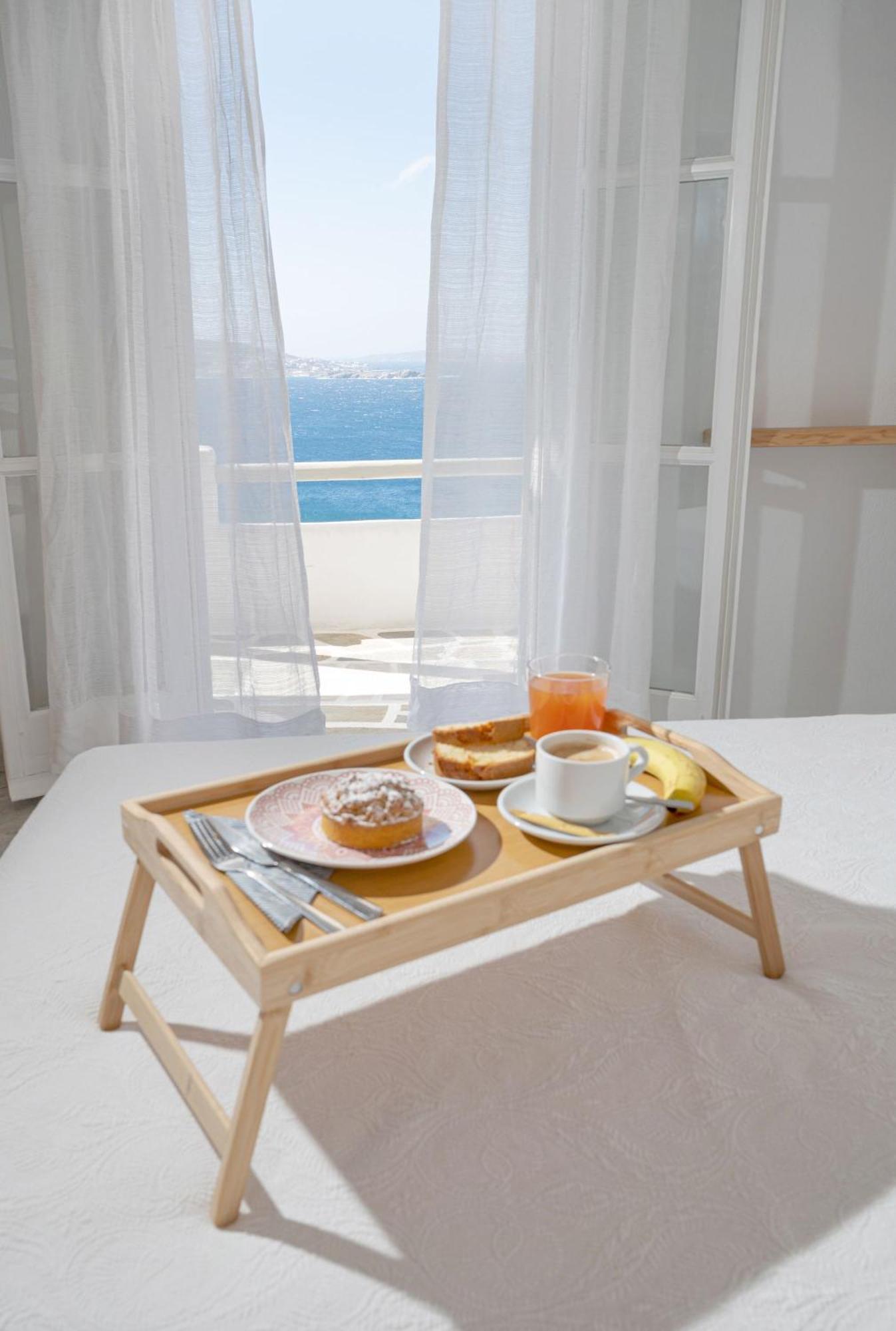 Amelie Suites Mykonos Agios Stefanos  Exterior photo
