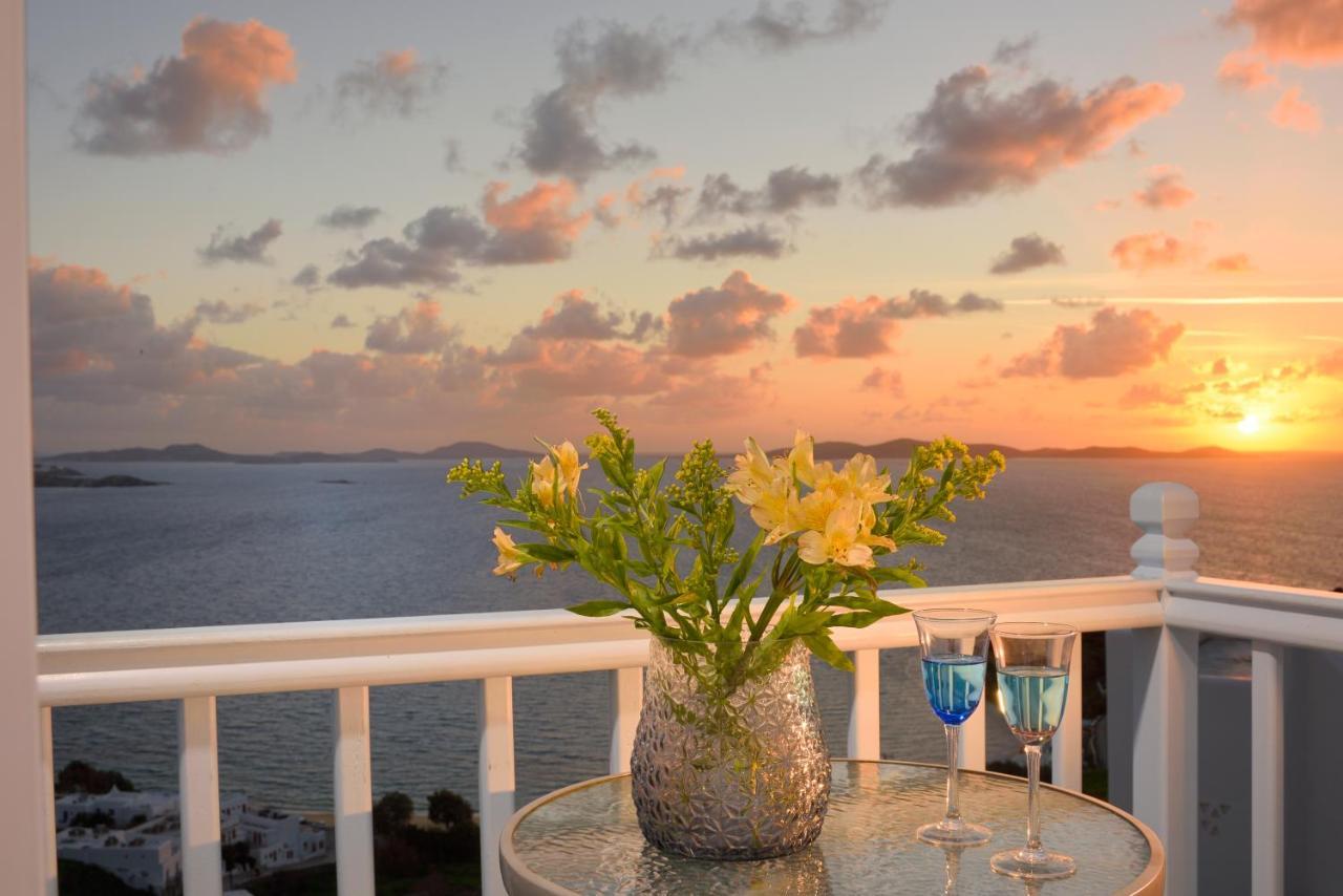 Amelie Suites Mykonos Agios Stefanos  Exterior photo